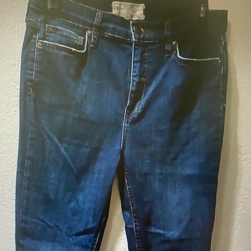 Free People Skinny Jeans in Dark Blue Wash